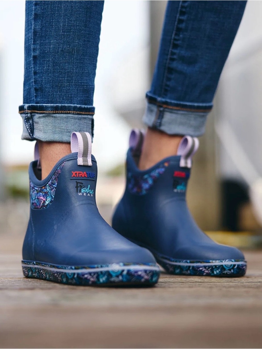 Xtratuf Fishe Wear Ankle Deck Boot in Vintage/Indigo/Artic Grayling Size 6